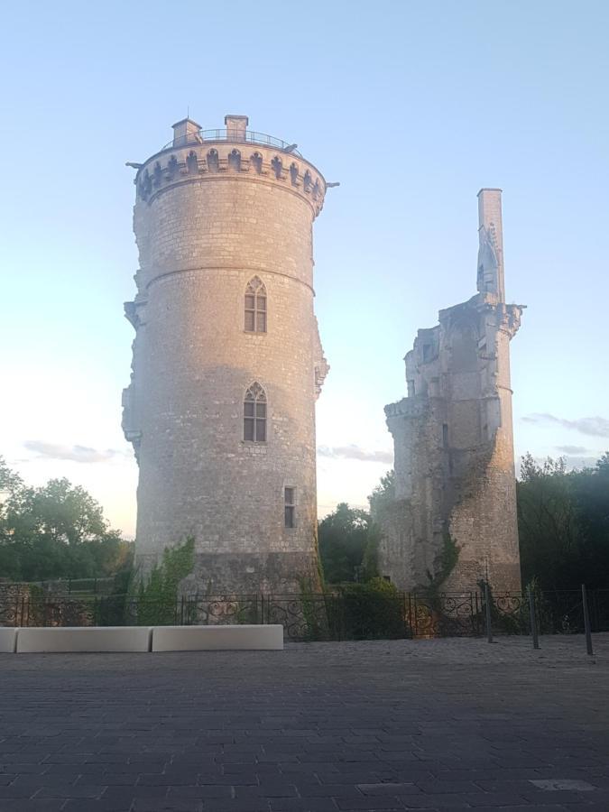 Maisonette Proche Bourges 1 Piece Mehun-sur-Yevre Exterior foto